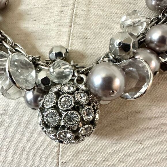 Silver tone beaded statement necklace - Picture 6 of 11